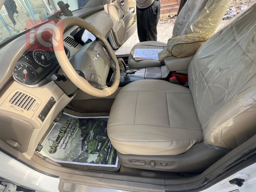 Hyundai Azera